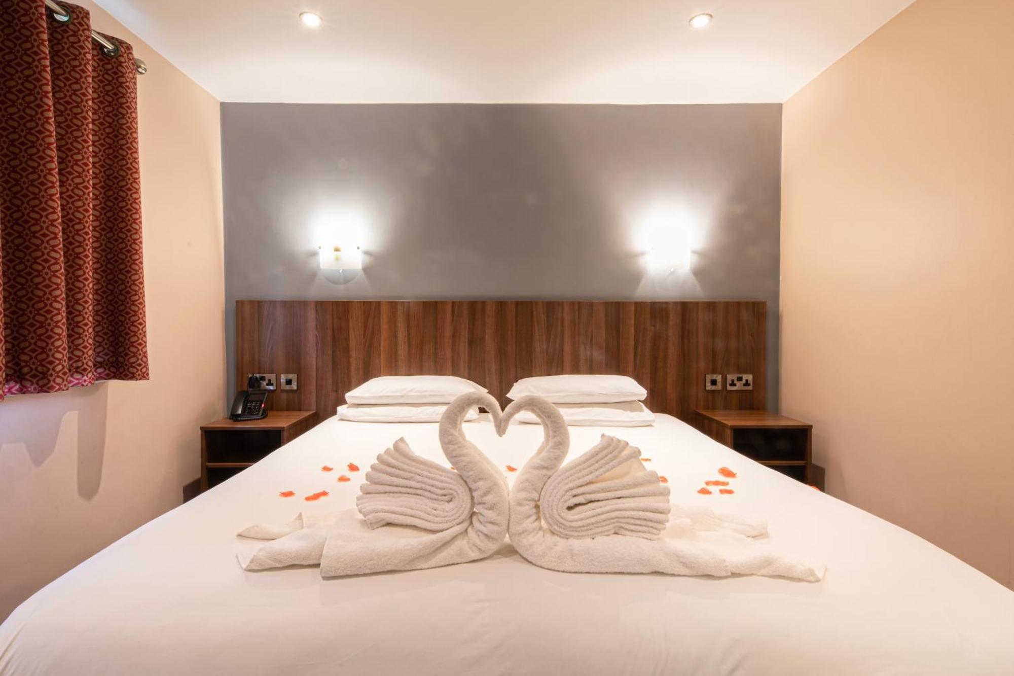 Springfield Hotel & Health Club Halkyn Exteriör bild