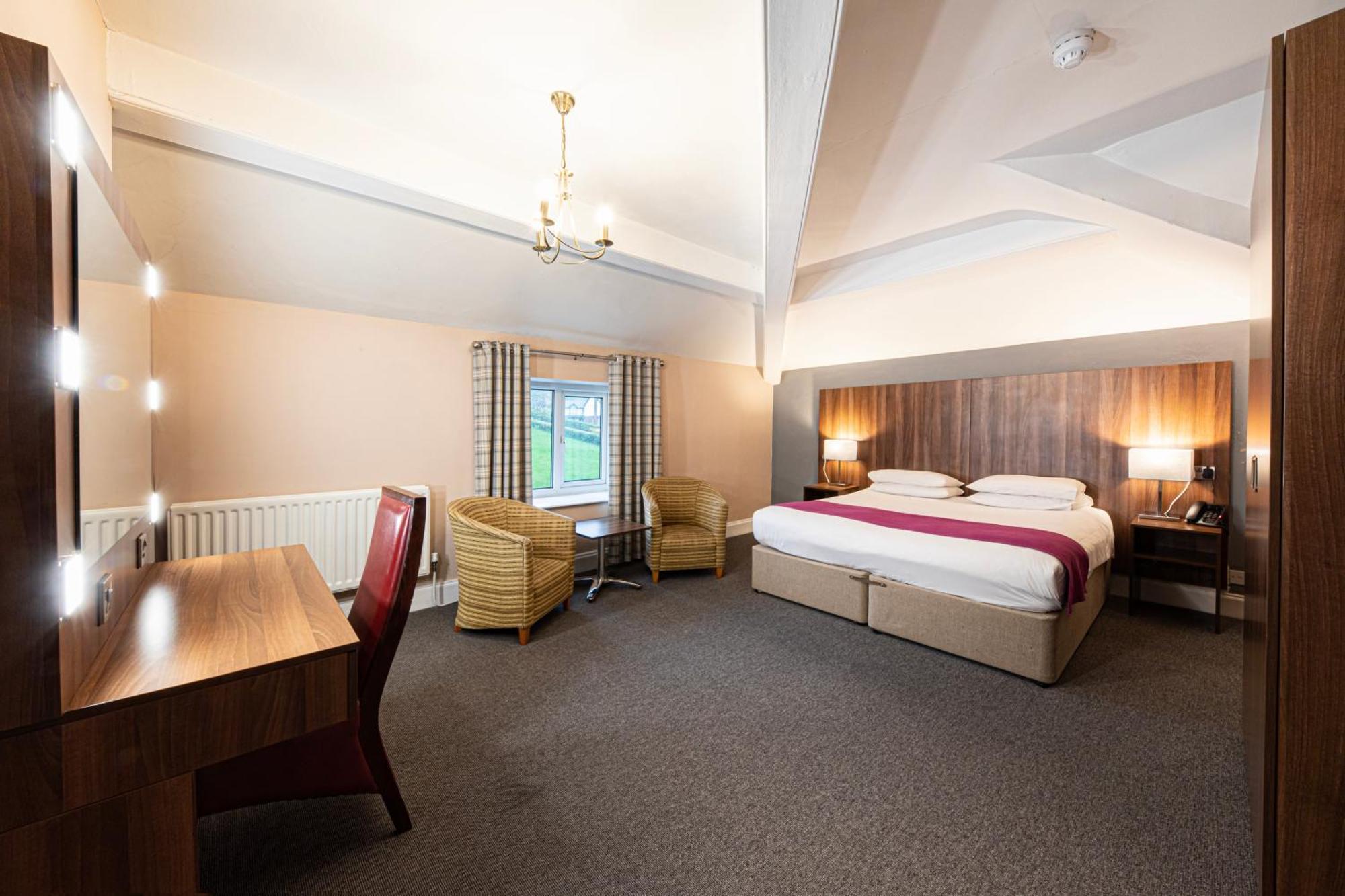 Springfield Hotel & Health Club Halkyn Exteriör bild