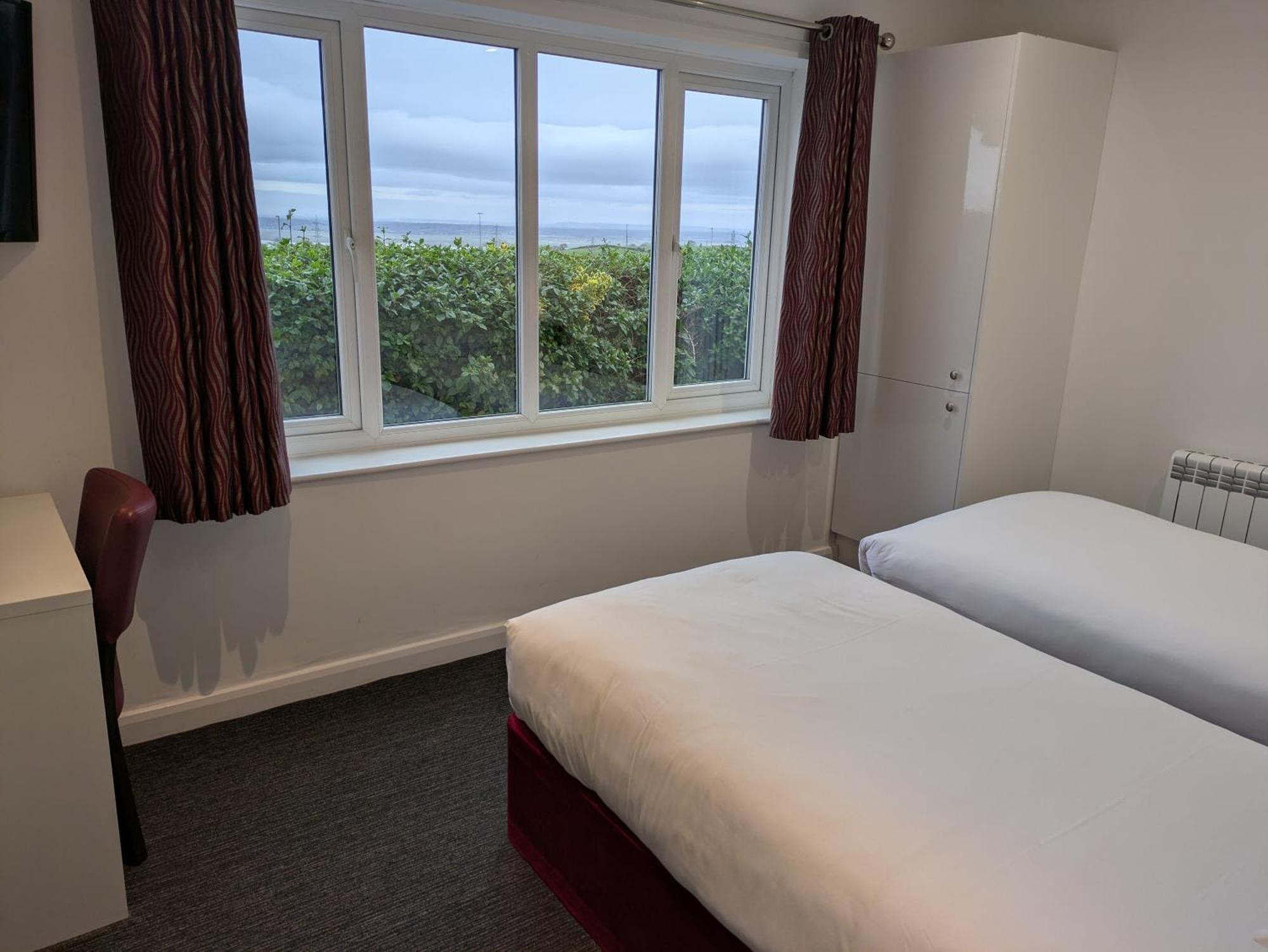 Springfield Hotel & Health Club Halkyn Exteriör bild